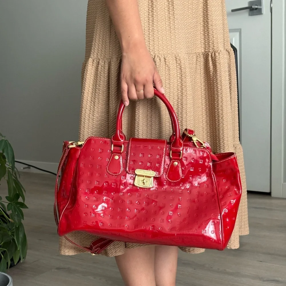 Arcadia gorgeous red handbag/cross body bag - Picture 9 of 13